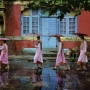 Steve McCurry Rangoon, Birmanie 1994 70x100cm © Steve McCurry, “in partnership with Orion57”, Curator Biba Giacchetti